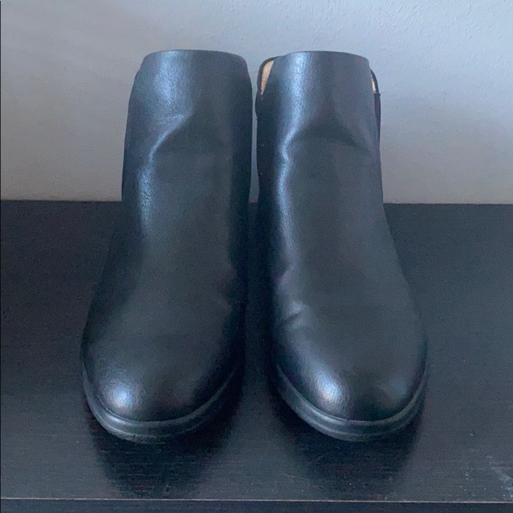 Naturalizer Booties